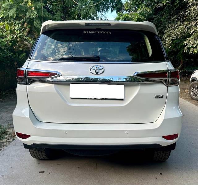 https://images10.gaadi.com/usedcar_image/3638315/original/processed_img2899388__usedcar_whatsappimage2023_10_25at122142pm_2__630801698217174_1698217405.jpeg?imwidth=6401