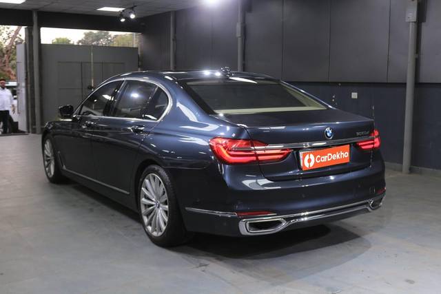 https://images10.gaadi.com/usedcar_image/3638337/original/processed_img2899399__usedcar_img_20230503_wa0811_copy_257331698217965_1698218027.jpg?imwidth=6402