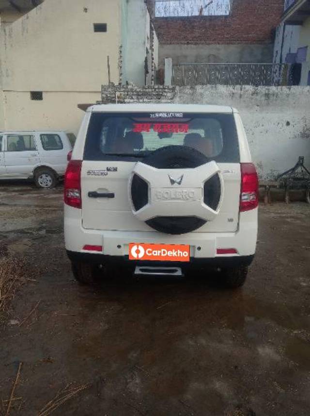 https://images10.gaadi.com/usedcar_image/3638486/original/processed_96f2fd1a-8b9d-42ac-b09f-da7257e5493e.jpg?imwidth=6402