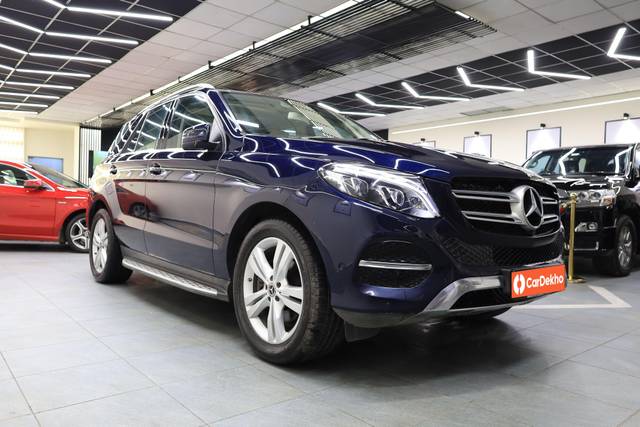 https://images10.gaadi.com/usedcar_image/3638487/original/processed_img2899476__usedcar_img_0177_257331698221398_1698221673.JPG?imwidth=6400
