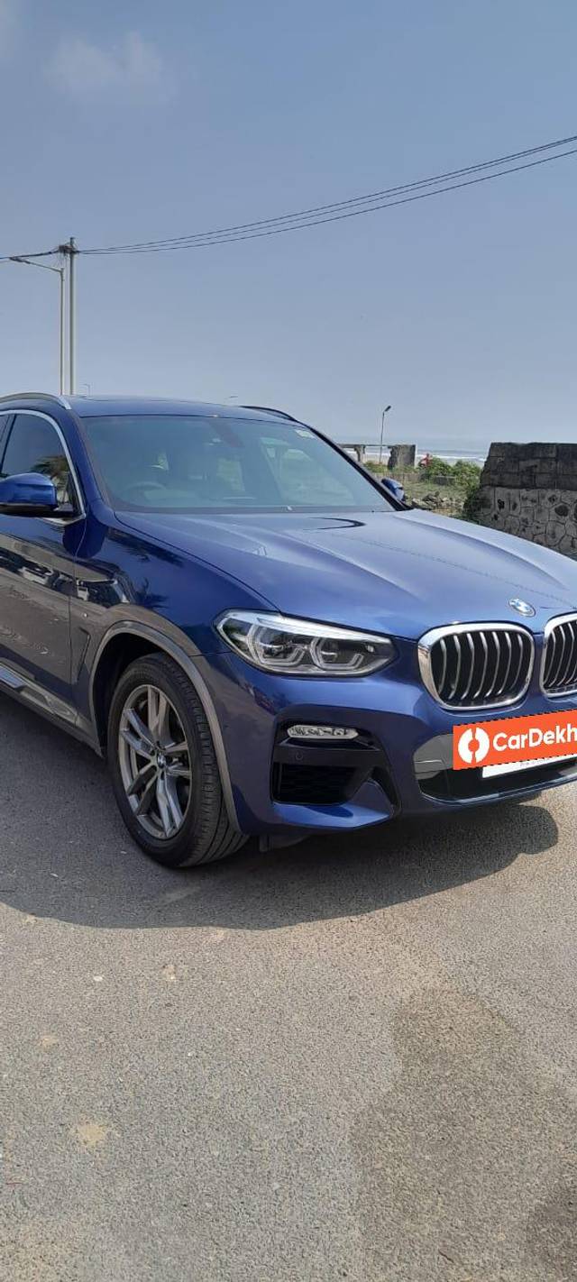 https://images10.gaadi.com/usedcar_image/3638541/original/processed_img2899512__used_car_2899512_1698223319.jpg?imwidth=6400