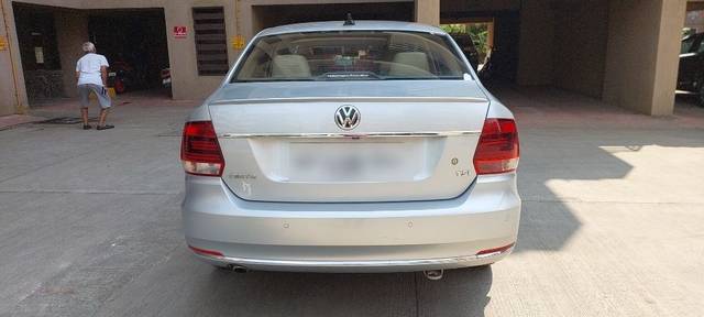 https://images10.gaadi.com/usedcar_image/3638655/original/18__VCC_1806644_96_1697620335.jpg?imwidth=6402