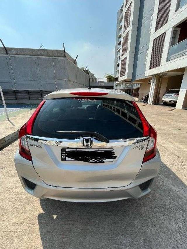 https://images10.gaadi.com/usedcar_image/3638697/original/processed_42fd3836-e976-43fd-8d50-27da73df7e59.jpeg?imwidth=6401