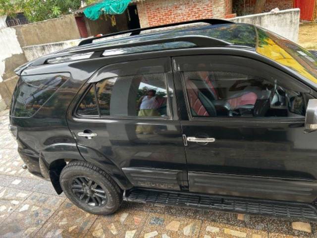 https://images10.gaadi.com/usedcar_image/3638870/original/processed_54889f0b-9a2b-43d8-95a6-d80516587753.jpeg?imwidth=6401