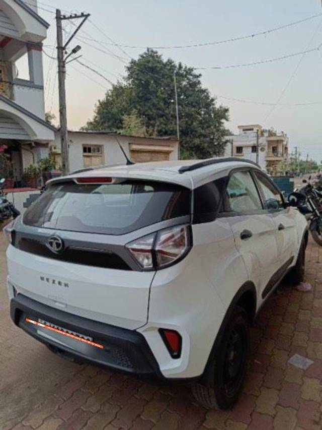 https://images10.gaadi.com/usedcar_image/3638997/original/processed_abf80639-30e7-441f-b2ca-5e528103b6e5.jpeg?imwidth=6401