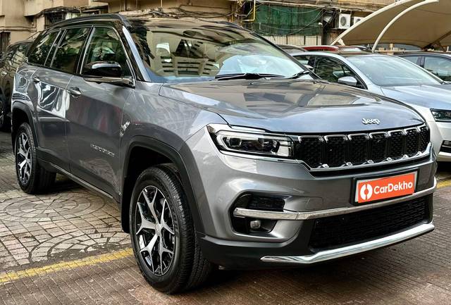 https://images10.gaadi.com/usedcar_image/3639012/original/processed_img2899795__used_car_2899795_1698235190.jpg?imwidth=6401