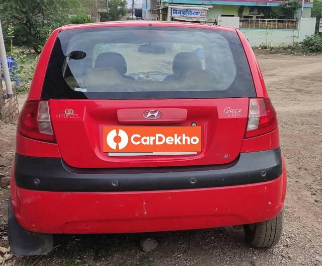 https://images10.gaadi.com/usedcar_image/3639032/original/processed_a0a4f8d3-1cfe-4512-bd75-ca780d4b43f5.jpg?imwidth=6402