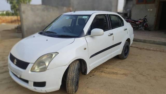 https://images10.gaadi.com/usedcar_image/3639190/original/processed_30b0e197-6809-4eb3-892c-113a10bd9552.jpg?imwidth=6402