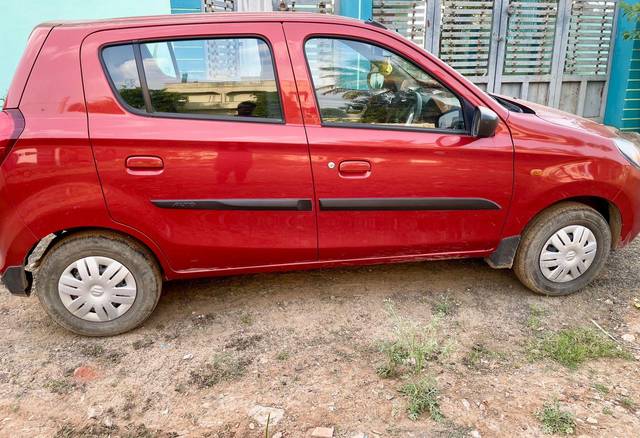 https://images10.gaadi.com/usedcar_image/3639255/original/processed_96f63a90-051f-4d58-8f02-d60d19436276.jpeg?imwidth=6401