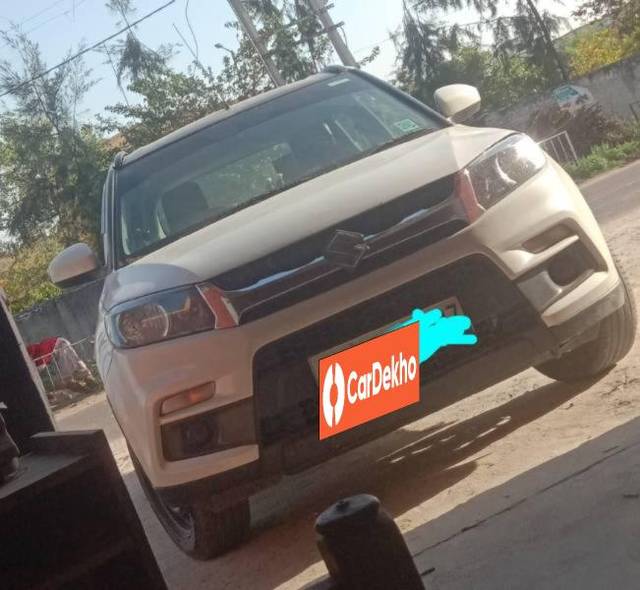 https://images10.gaadi.com/usedcar_image/3639305/original/processed_ca544ba7-5d21-4a0c-aba1-88848821aafd.JPG?imwidth=6400