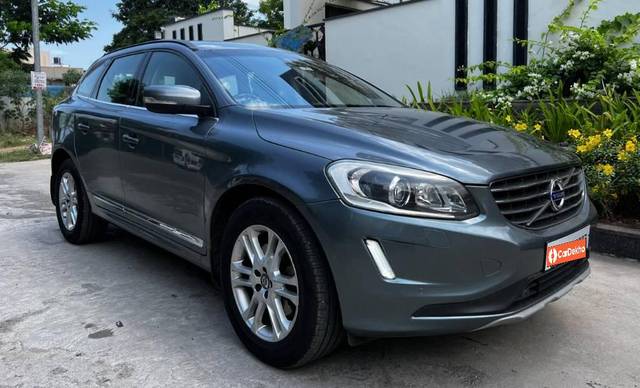 https://images10.gaadi.com/usedcar_image/3639552/original/processed_8d7ee36d-c121-4b2f-9ebd-a9f57086ff79.jpg?imwidth=6401