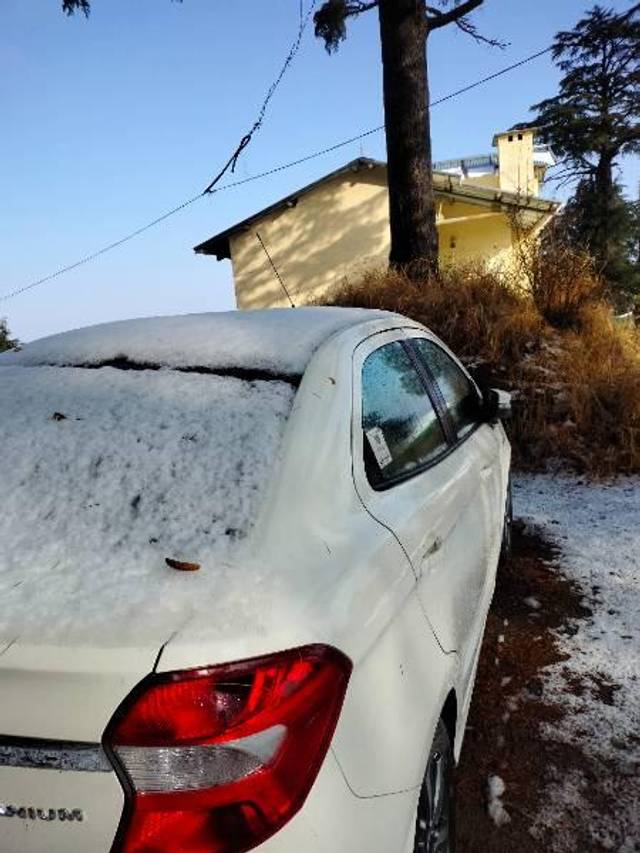 https://images10.gaadi.com/usedcar_image/3639707/original/processed_79783c4a-20d6-41cf-8d55-fadcfa5ba42b.jpg?imwidth=6401