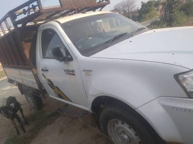 https://images10.gaadi.com/usedcar_image/3639809/original/processed_9b12918b-3669-4e7f-9f8b-1f8fe1bd38f9.jpg?imwidth=6400