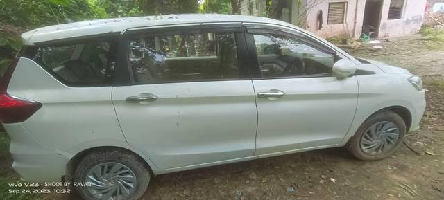 https://images10.gaadi.com/usedcar_image/3639814/original/processed_d2f9315c-25e7-4a69-845f-df0be3779130.jpg?imwidth=6402