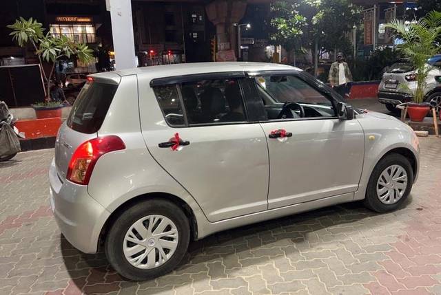 https://images10.gaadi.com/usedcar_image/3639903/original/processed_4f71a48c-bc32-42bd-81bc-8f48b78edd79.jpeg?imwidth=6401