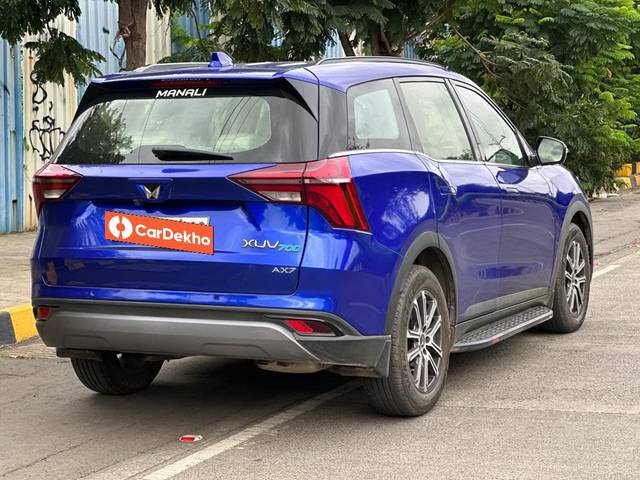 https://images10.gaadi.com/usedcar_image/3639967/original/processed_img2900125__usedcar_ee4f4540_7aad_40b6_81d2_f7606f375952_5731698303997_1698304025.jpg?imwidth=6401