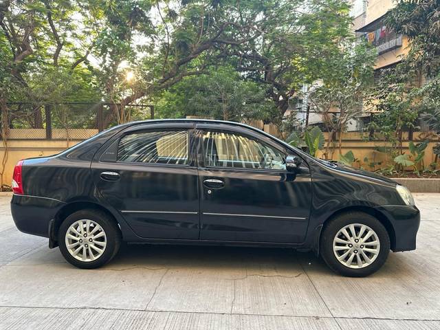https://images10.gaadi.com/usedcar_image/3639982/original/processed_img2900132__usedcar_0c63e973_7199_49ba_995c_dccb1c299476_5731698304372_1698304381.jpg?imwidth=6401