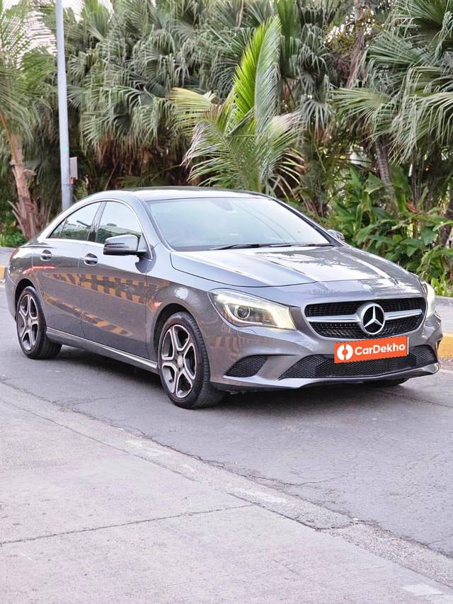 https://images10.gaadi.com/usedcar_image/3640005/original/processed_img2900145__usedcar_8fbd197b_8c44_4c03_9995_c10b724ce751_5731698304885_1698304896.jpg?imwidth=6400