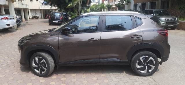 https://images10.gaadi.com/usedcar_image/3640047/original/19__VCC_IMG_1697696597148_1807258_95_1697696622.jpg?imwidth=6401