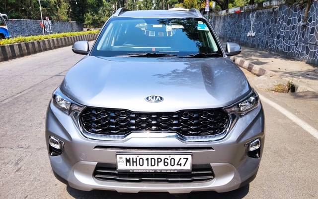 https://images10.gaadi.com/usedcar_image/3640201/original/processed_img2900271__used_car_2900271_1698309757.jpg?imwidth=6400