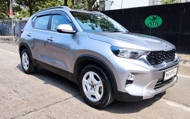 https://images10.gaadi.com/usedcar_image/3640201/original/processed_img2900271__used_car_2900271_1698309788.jpg?imwidth=6401
