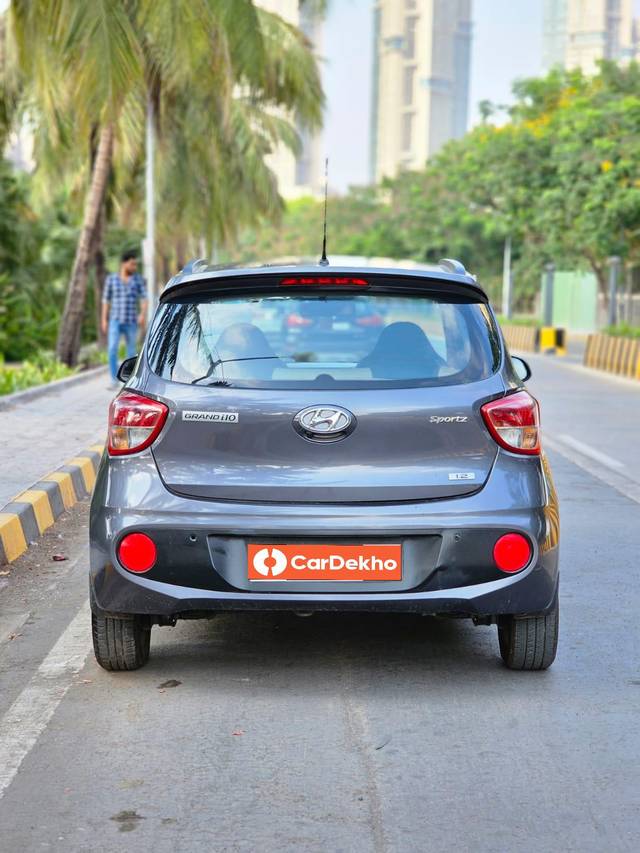 https://images10.gaadi.com/usedcar_image/3640244/original/processed_img2900290__usedcar_b2884c7f_bc00_486a_bf62_4168f89ad165_5731698310874_1698310897.jpg?imwidth=6401