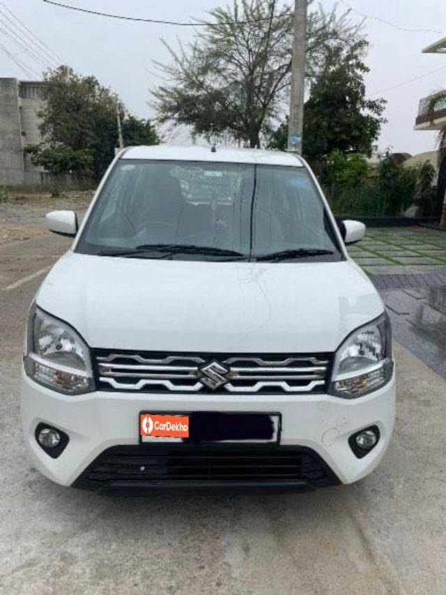 https://images10.gaadi.com/usedcar_image/3640253/original/processed_5bb9c69f-7fcb-4566-bb4e-006c405c8d9a.jpeg?imwidth=6400