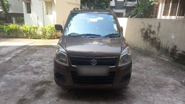 https://images10.gaadi.com/usedcar_image/3640309/original/19__VCC_1807461_94_1697705875.jpg?imwidth=6400