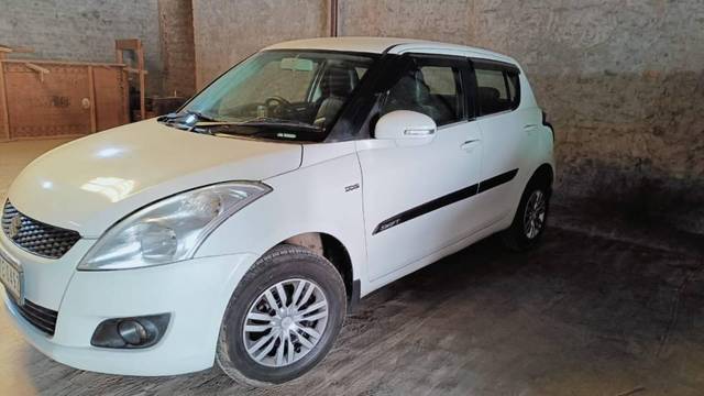 https://images10.gaadi.com/usedcar_image/3640454/original/processed_220b5580-0cf8-49a2-9bcb-51e605fb69e8.jpg?imwidth=6400