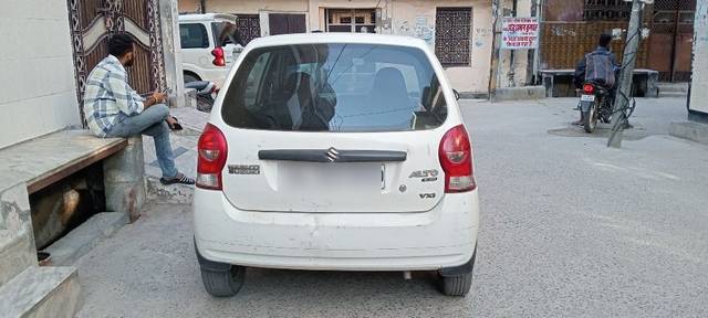 https://images10.gaadi.com/usedcar_image/3640533/original/19__VCC_1807555_96_1697712430.jpg?imwidth=6402