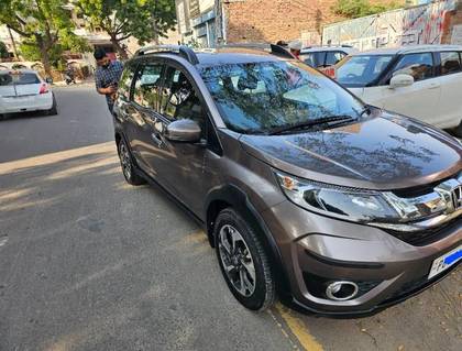 Honda BR-V i-DTEC V MT Honda BR-V i-DTEC V MT