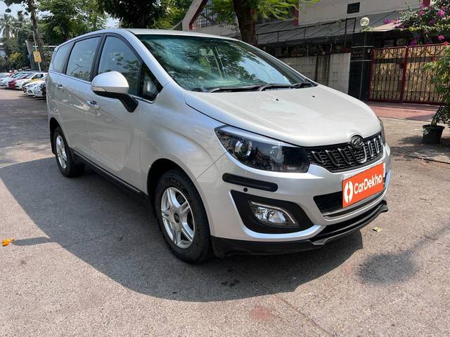 https://images10.gaadi.com/usedcar_image/3640736/original/processed_img2900565__used_car_2900565_1698327270.jpg?imwidth=6400