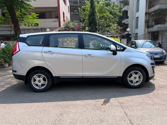 https://images10.gaadi.com/usedcar_image/3640736/original/processed_img2900565__used_car_2900565_1698327271.jpg?imwidth=6401