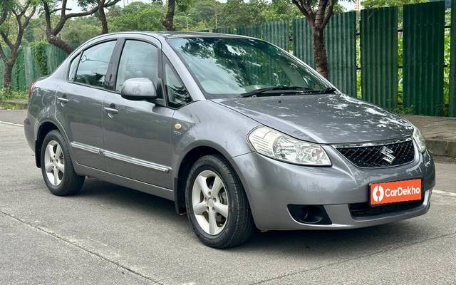 https://images10.gaadi.com/usedcar_image/3640796/original/processed_img2900604__used_car_2900604_1698328305.jpg?imwidth=6400
