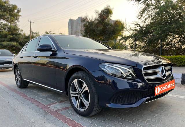 https://images10.gaadi.com/usedcar_image/3641005/original/processed_img2900647__used_car_2900647_1698338796.jpg?imwidth=6400