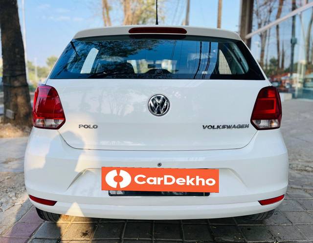 https://images10.gaadi.com/usedcar_image/3641019/original/processed_img2900648__used_car_2900648_1698339555.jpg?imwidth=6402