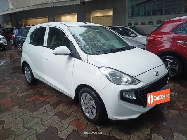 https://images10.gaadi.com/usedcar_image/3641050/original/processed_d9ea3e15-a87f-4a1d-add3-79434cfbddb8.jpg?imwidth=6400