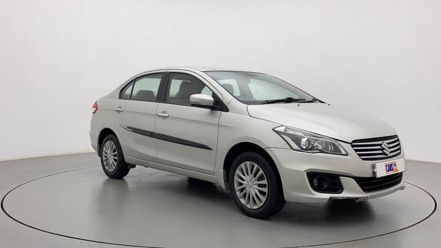 https://images10.gaadi.com/usedcar_image/3641188/original/23a5dc92-54e7-4a39-9d8f-5143d7a4abc4__42.jpg?imwidth=6400