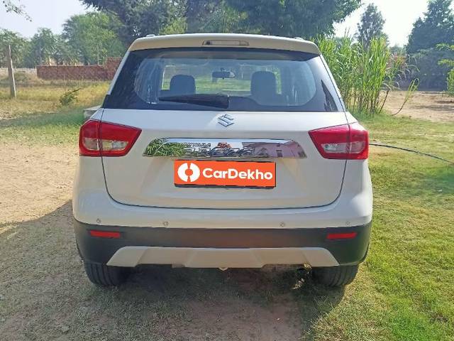 https://images10.gaadi.com/usedcar_image/3641234/original/processed_a056014c-8f0c-4b5d-a3da-5d8e4640f5ac.jpg?imwidth=6401