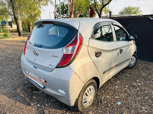 https://images10.gaadi.com/usedcar_image/3641276/original/processed_56fc7105-2fcf-4fdb-a097-6e2f24f461a5.jpeg?imwidth=6402
