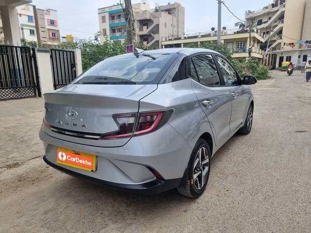 https://images10.gaadi.com/usedcar_image/3641336/original/processed_img2900741__used_car_2900741_1698379974.jpg?imwidth=6402