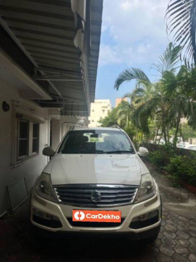 https://images10.gaadi.com/usedcar_image/3641345/original/processed_cec32497-6eb5-4fcb-9e20-e27e9729ab21.jpeg?imwidth=6400