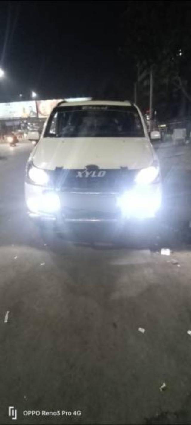 https://images10.gaadi.com/usedcar_image/3641397/original/processed_fff85cf5-9c75-4fe4-98e5-6de6d8e2203e.jpg?imwidth=6400