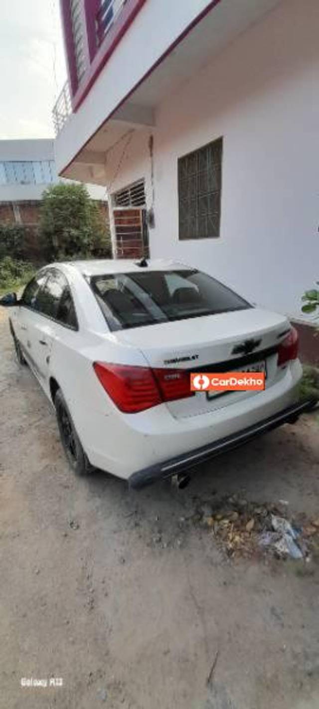 https://images10.gaadi.com/usedcar_image/3641486/original/processed_b6010f75-56b0-4cab-83bb-18af26a73a3e.jpg?imwidth=6401