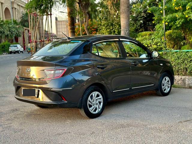 https://images10.gaadi.com/usedcar_image/3641492/original/processed_img2900802__used_car_2900802_1698386636.jpg?imwidth=6401