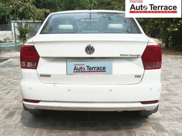 https://images10.gaadi.com/usedcar_image/3641649/original/img3641649__zz1_crop_img_653b670728945_1698391815.jpeg?imwidth=6400