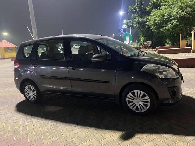 https://images10.gaadi.com/usedcar_image/3641819/original/processed_0206f14e-5fc9-403e-9064-c17eeb064102.jpg?imwidth=6400