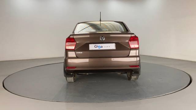 https://images10.gaadi.com/usedcar_image/3641882/original/processed_img2901013__usedcar_a2_276591698398325_1698398341.jpg?imwidth=6402