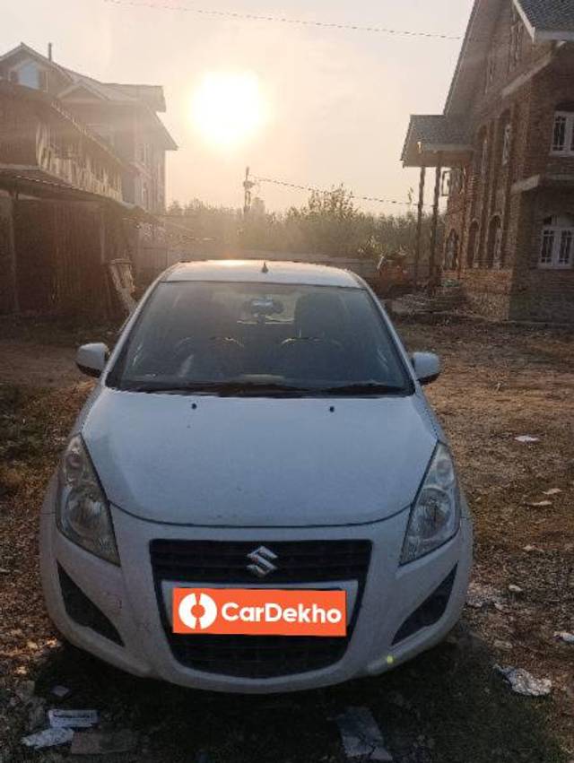 https://images10.gaadi.com/usedcar_image/3642123/original/processed_4190cdb8-b6ad-464f-8196-38ca76b0743c.jpg?imwidth=6402