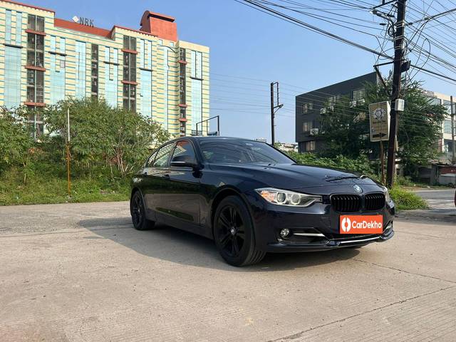https://images10.gaadi.com/usedcar_image/3642486/original/processed_img2901400__used_car_2901400_1698413723.jpg?imwidth=6401